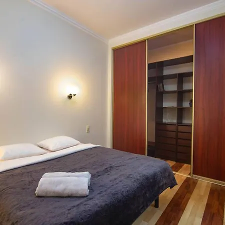 Spacious In The Center Of Apartmán
